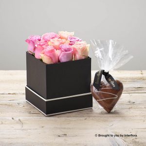 pink rose hatbox with chocolate heart
