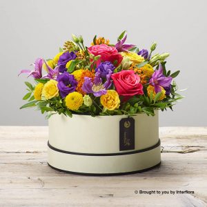 Hatbox of fresh flowers