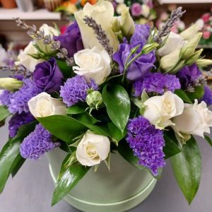 Lovely lilac hatbox of flowers