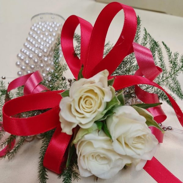 Debs corsage with Roses
